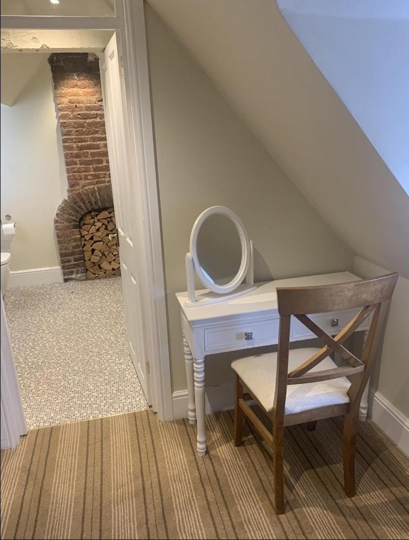 Greyhound Inn Wilton Wilton  Zewnętrze zdjęcie