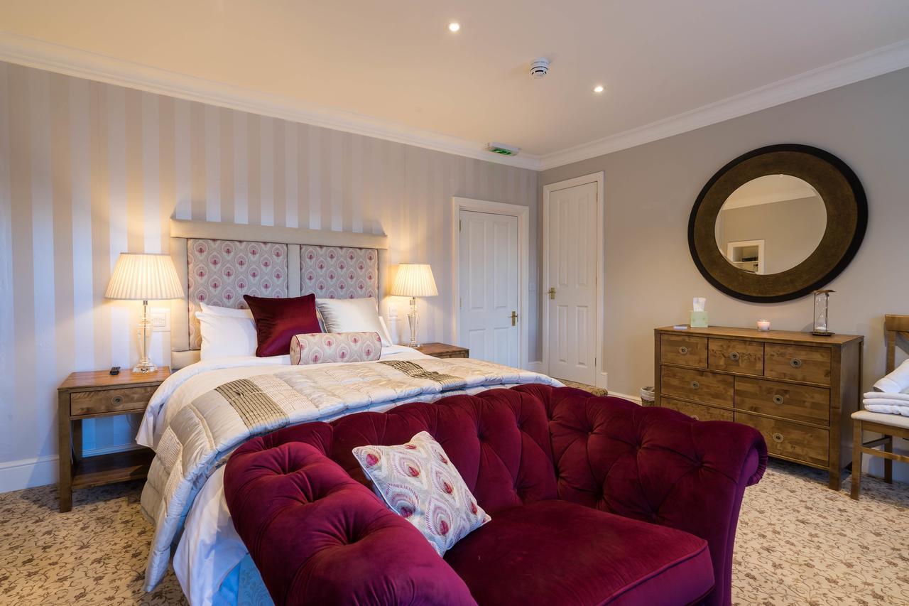 Greyhound Inn Wilton Wilton  Zewnętrze zdjęcie