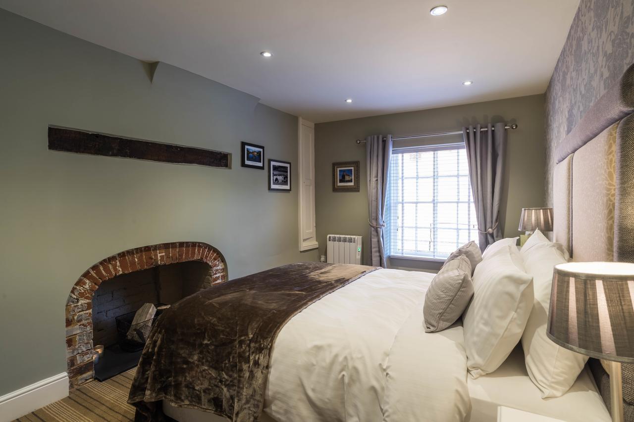 Greyhound Inn Wilton Wilton  Zewnętrze zdjęcie