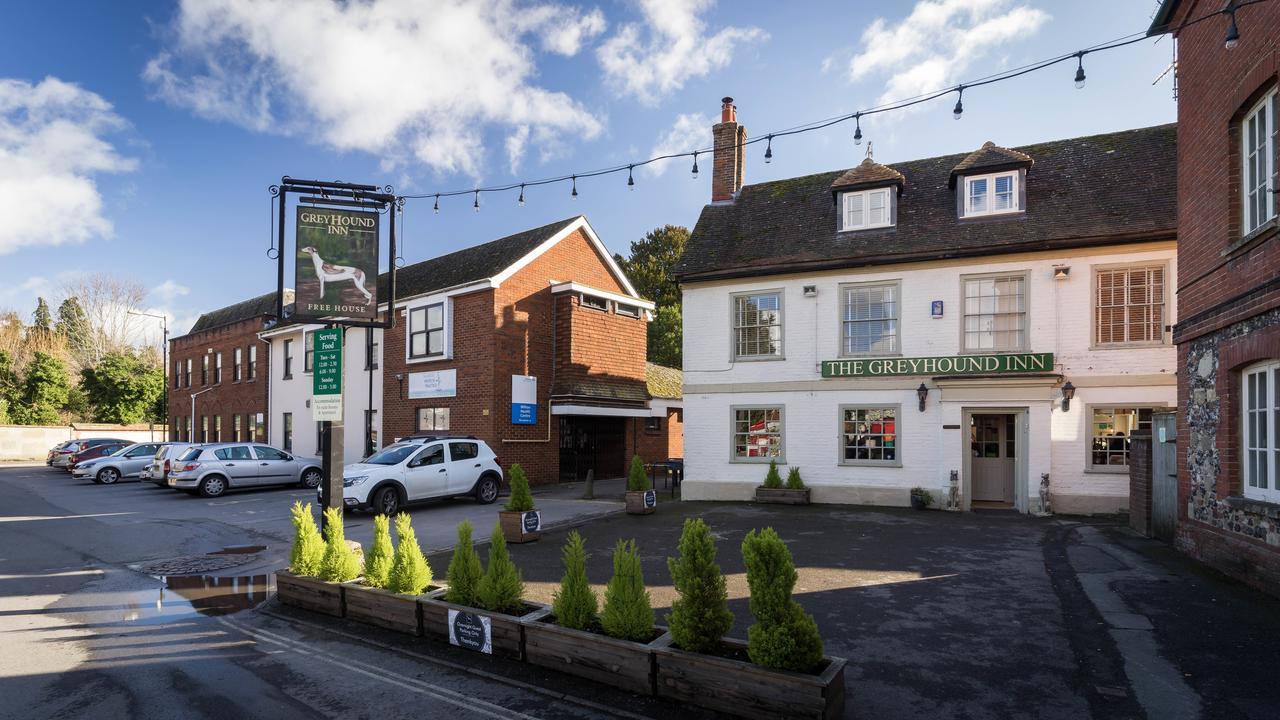 Greyhound Inn Wilton Wilton  Zewnętrze zdjęcie